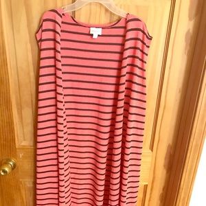 LulaRoe Sleeveless Duster